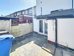 Photo 7- click for photo gallery